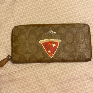 Coach Pizza slice zipper wallet